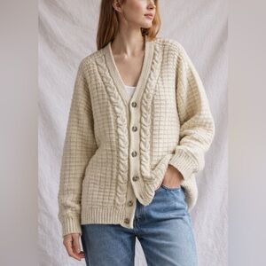Vintage 70s Wool Cable Knit Cardigan Oversized Chunky Knit Sweater - L